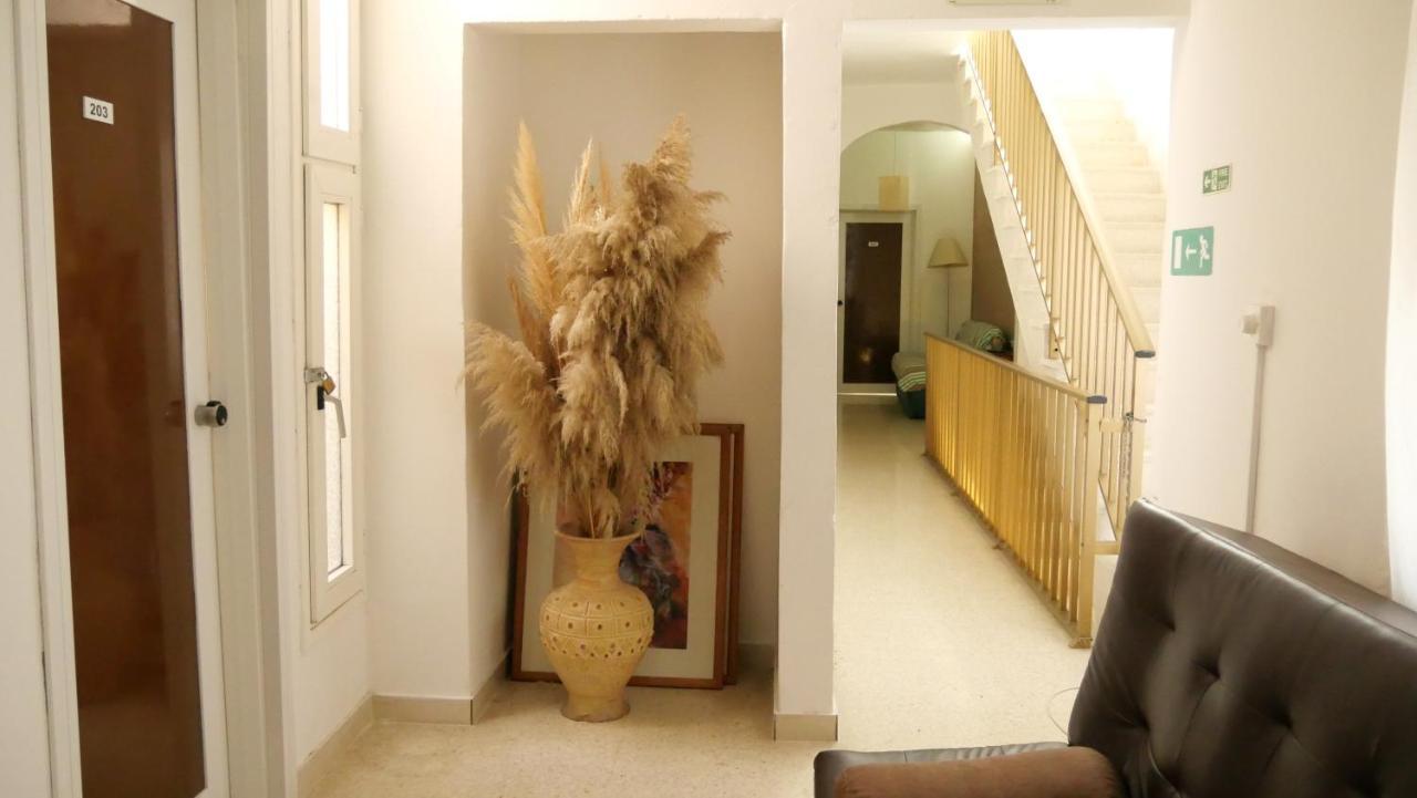 Sunstone Boutique Guest House Buġibba Extérieur photo