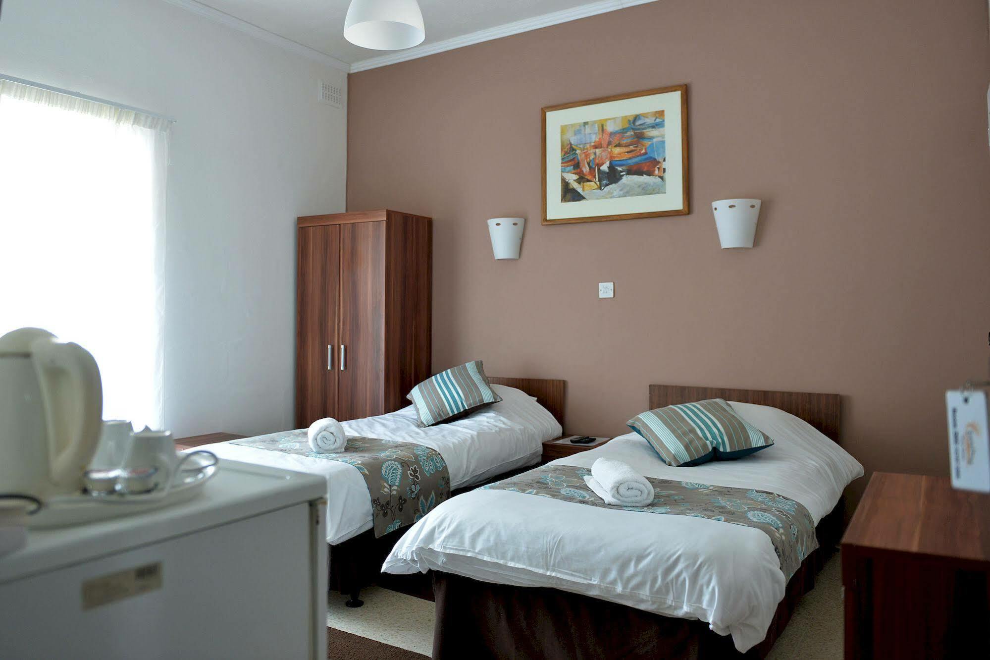 Sunstone Boutique Guest House Buġibba Extérieur photo
